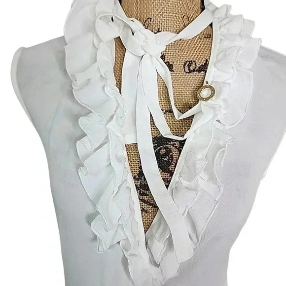 MANGANO White Ruffled open front, very soft body suit. Size Tg.42 US Medium - Picture 4 of 11